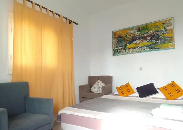 Ocean Surf Lodge